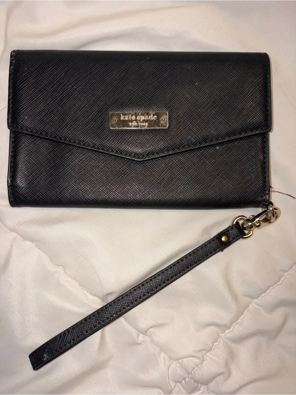 ♠️ Kate Spade New York Black Saffiano Leather Wristlet Wallet